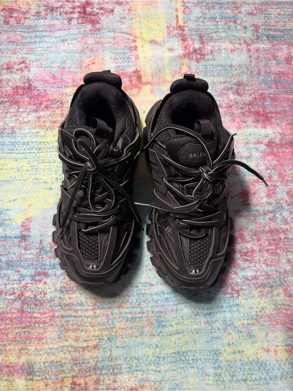 Track-style Men's Sneakers in Black